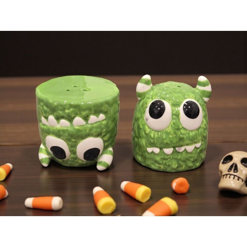 New Monster Halloween Salt & Pepper Shakers Salt N Pepper Dinning Decor Set